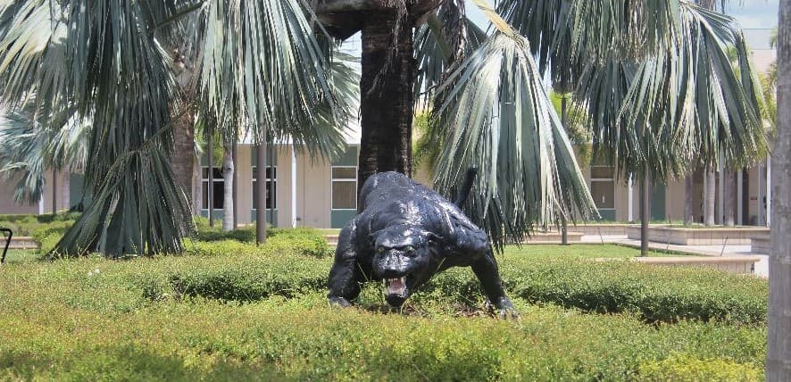 Heritage High School photo